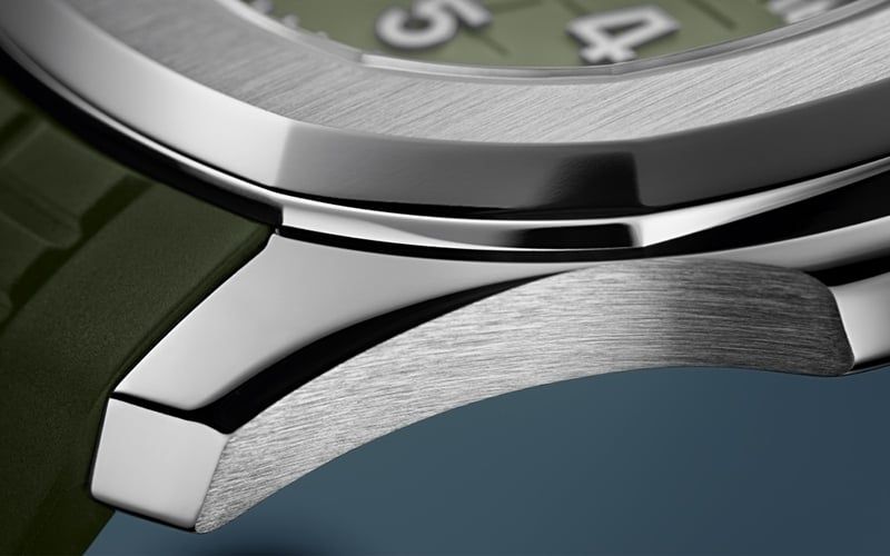 PATEK PHILIPPE Aquanaut 42.2 MM 5168G-010