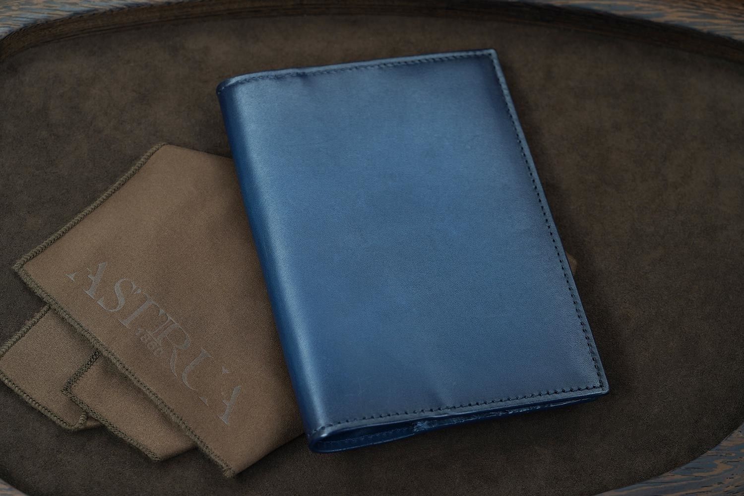 ASTRUA Creazioni Portapassaporto In Pelle Di Vitello Tamponato e Coccodrillo Blu Navy  PP1VTC25-P415