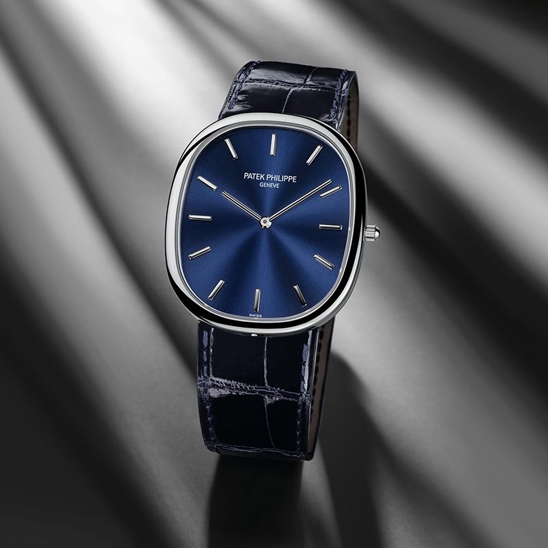 PATEK PHILIPPE Ellisse D'Oro 34,5 X 39,5  MM 5738P-001