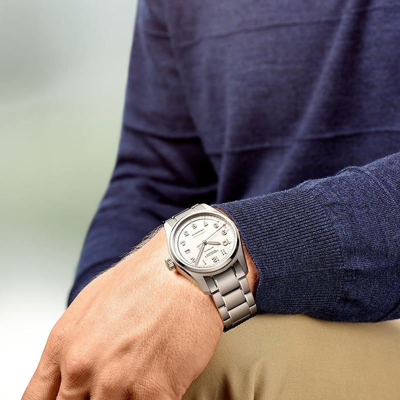 LONGINES Spirit 40 MM L3.810.4.73.6