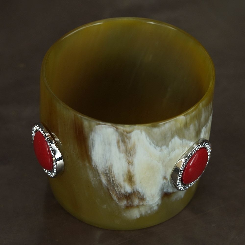 ARCAHORN Bracciale In Corno Chiaro \ Cabochon Rosso \ Swarovski  2107C