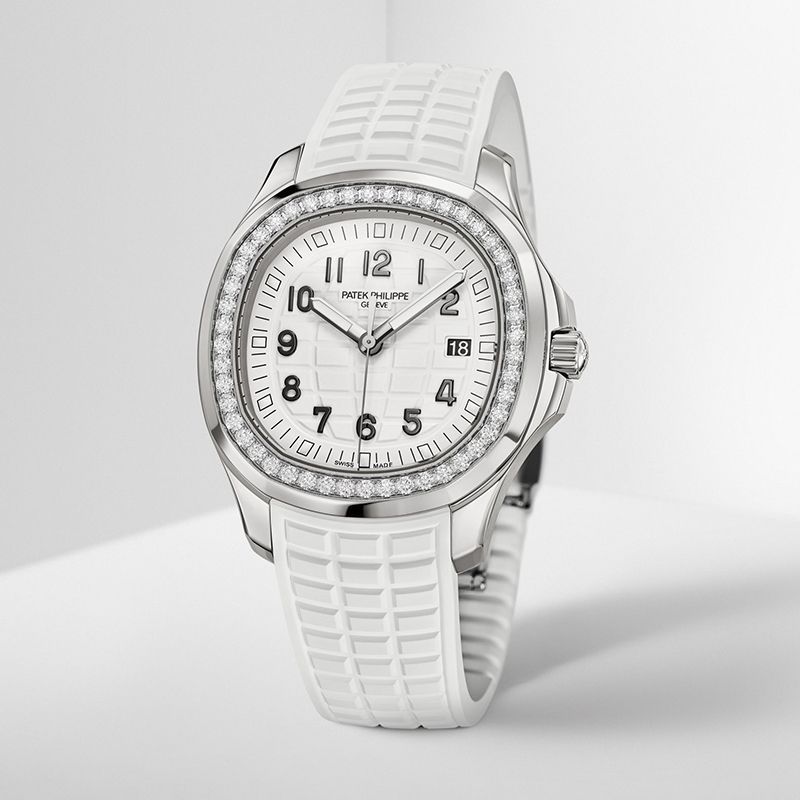PATEK PHILIPPE Aquanaut Luce 38.8 MM 5267/200A-010