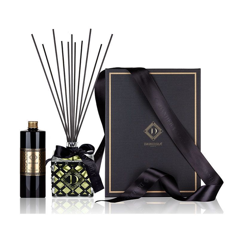 DANHERA Profumatore D'Ambiente Efesto Jewels Brillini Black Fragranza Infinito 500 ml DANHEFE500B/BRILLINI/INF