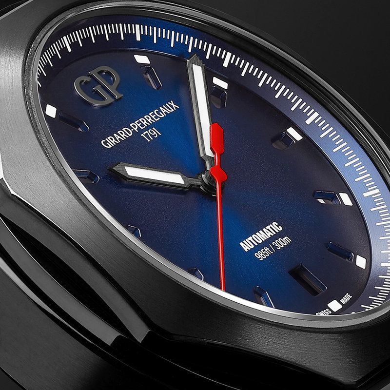 GIRARD PERREGAUX Laureato Absolute 44 MM 81070-21-491-FH6A