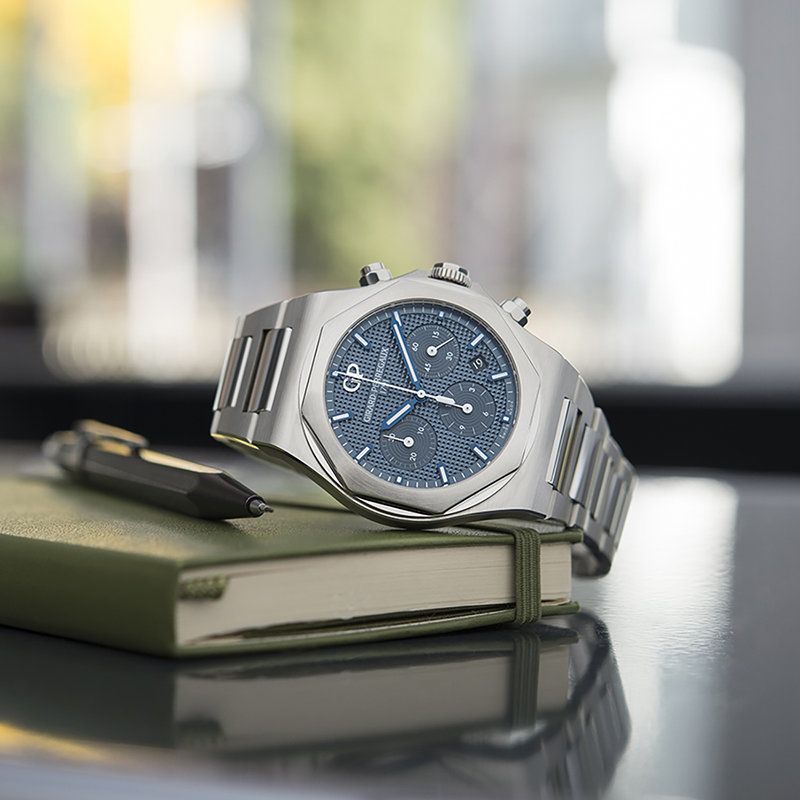 GIRARD PERREGAUX Girard-Perregaux Laureato Cronografo 42 Mm Ref. 81020-11-431-11A 42 MM 81020-11-431-11A