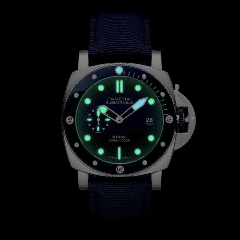 PANERAI Submersible Quarantaquattro Blu Profondo 44 MM PAM01289