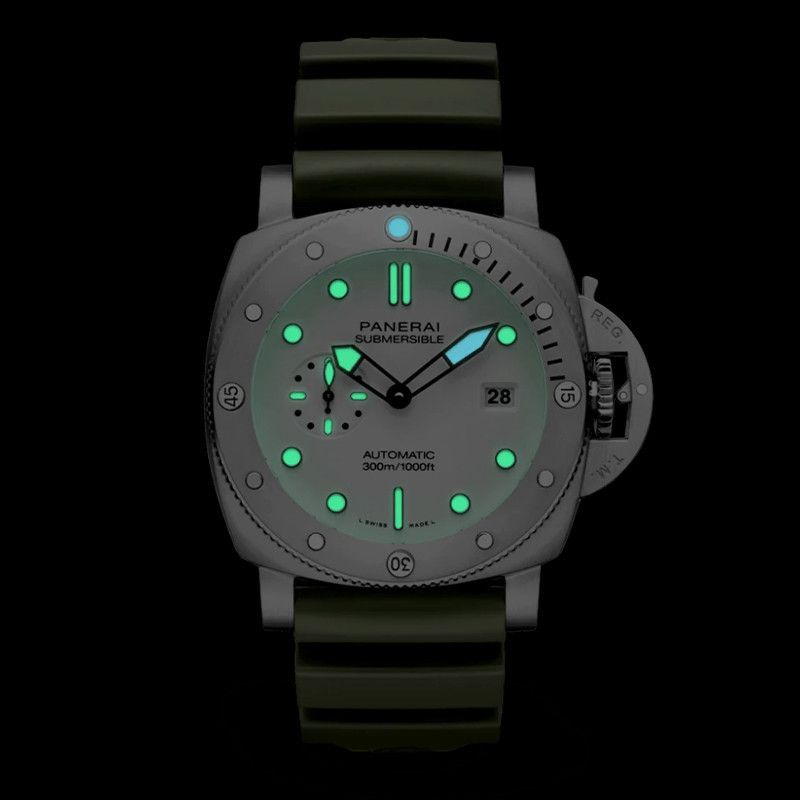 PANERAI Submersible Quarantaquattro Bianco 44 MM PAM01226