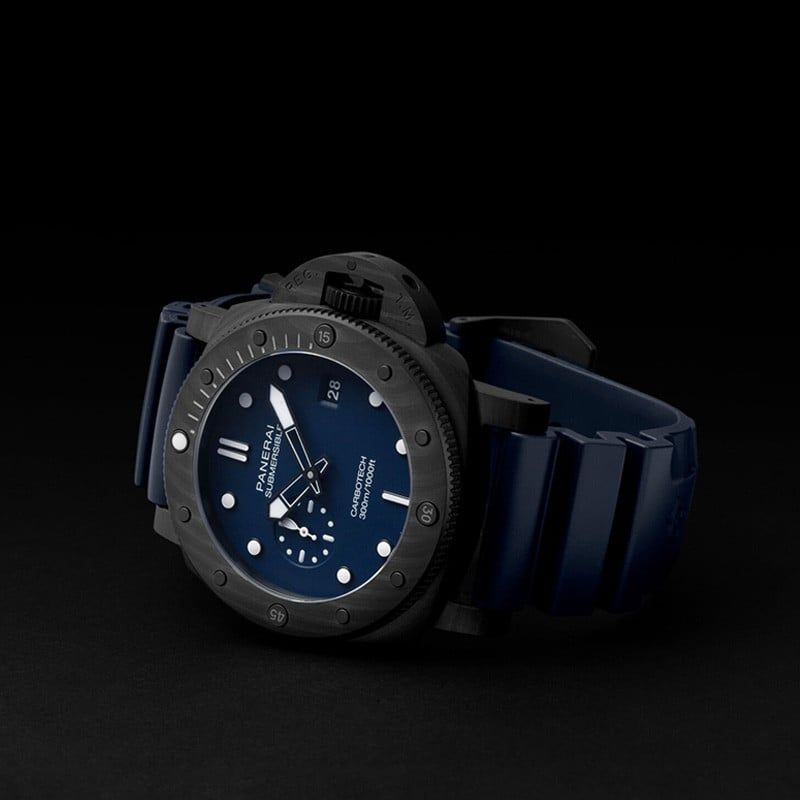 PANERAI Submersible Quarantaquattro Carbotech™ Blu Abisso 44 MM PAM01232
