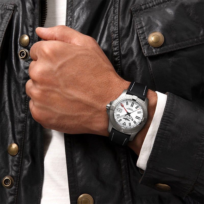 BREITLING Avenger Automatic GMT 43 MM A32397101A1X1