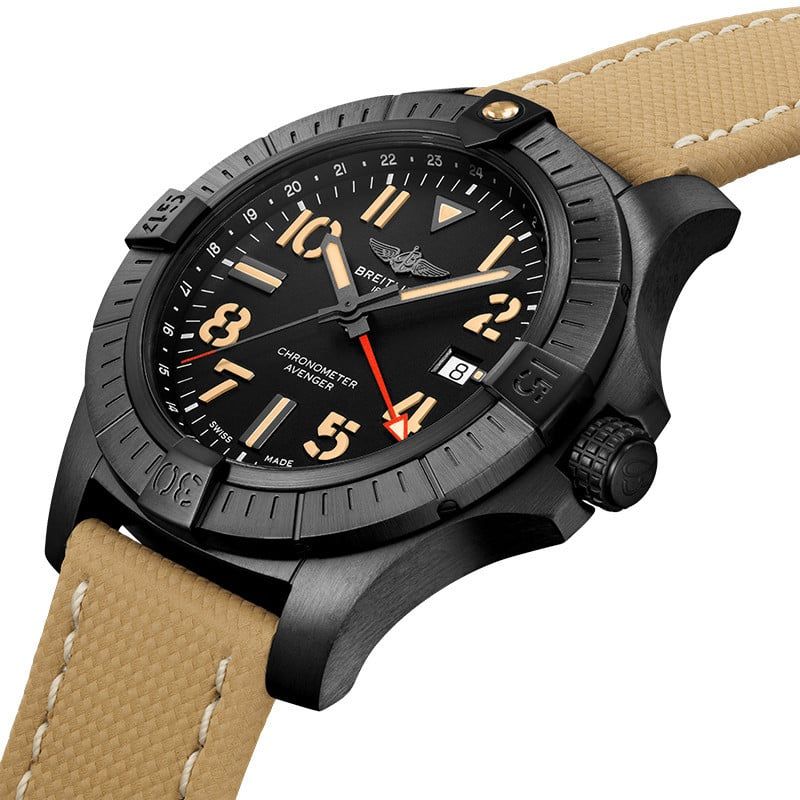 BREITLING Avenger Automatic GMT Night Mission 45 MM V32395101B1X1