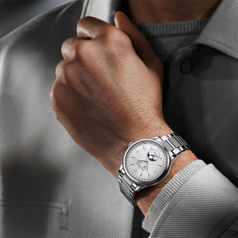 JAEGER-LECOULTRE Master Control Calendar 40 MM Q4148120