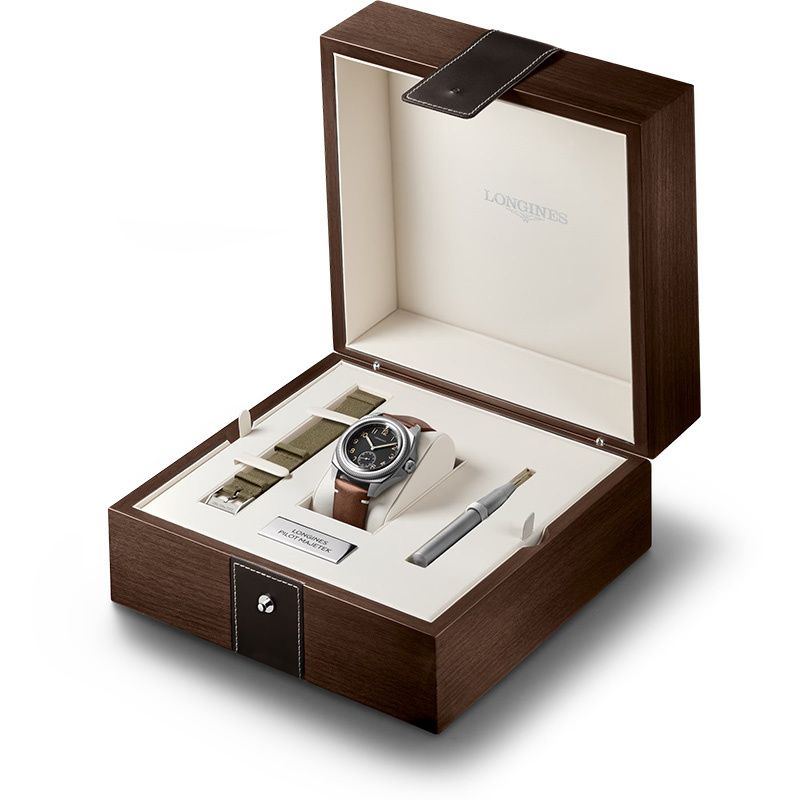 LONGINES Pilot Majetek Box Edition 43 MM L2.838.4.53.9
