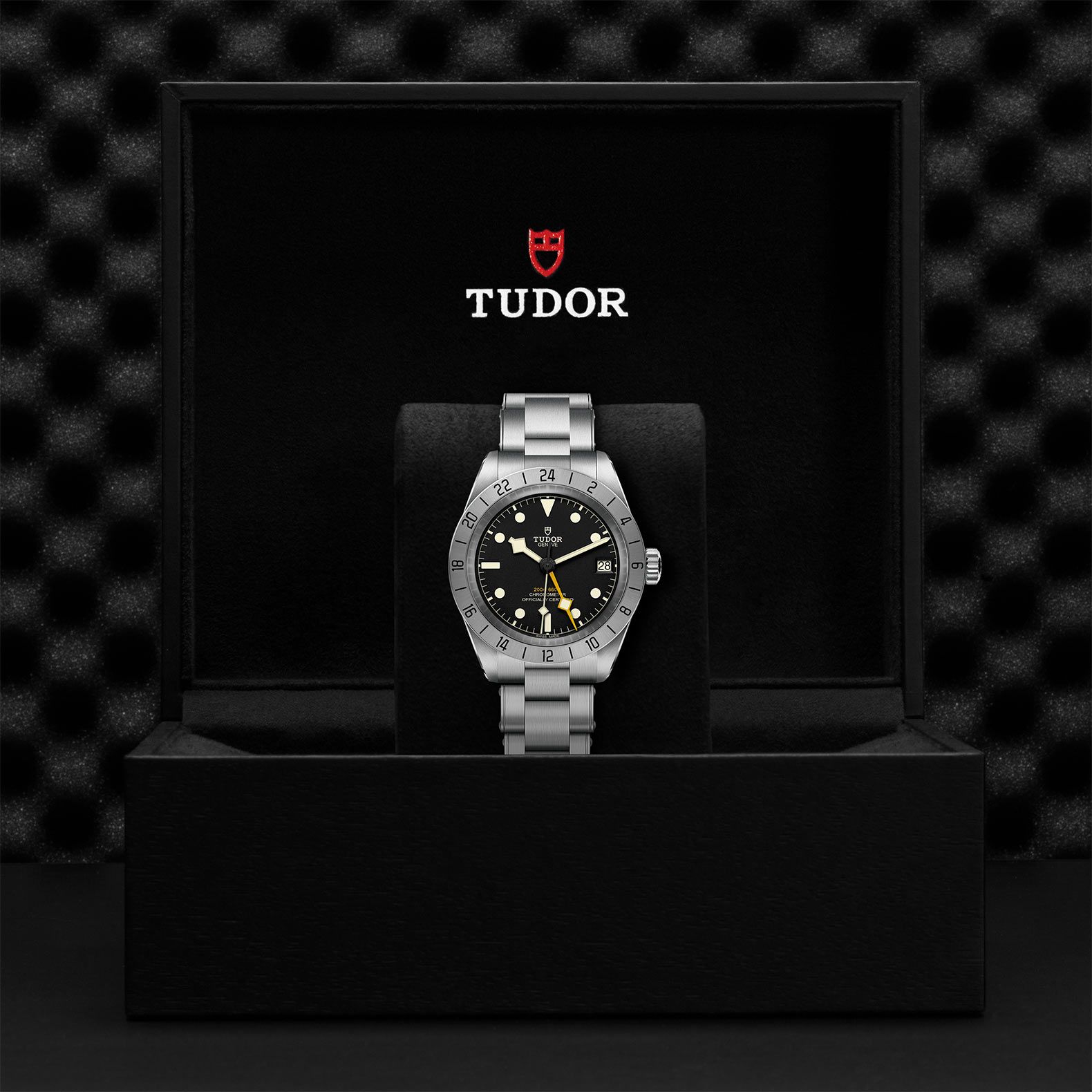 TUDOR Black Bay Pro 39 MM M79470-0001