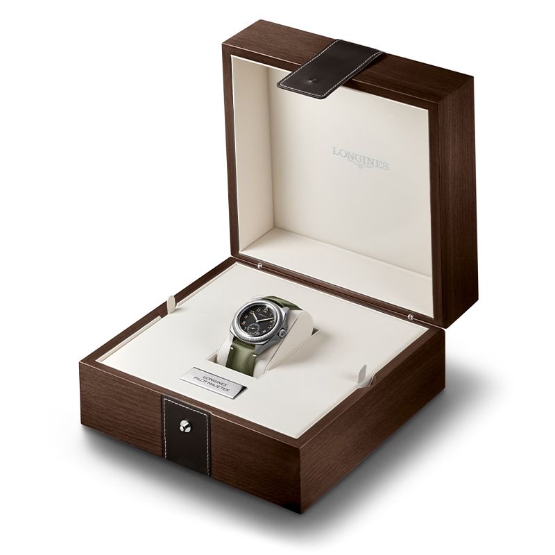 LONGINES Pilot Majetek Box Edition 43 MM L2.838.4.53.2
