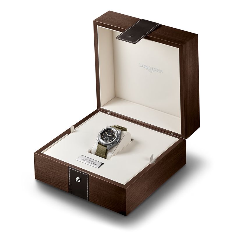 LONGINES Pilot Majetek Box Edition 43 MM L2.838.4.53.8