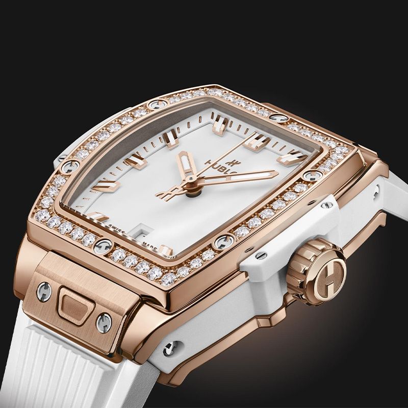 HUBLOT Spirit Of Big Bang King Gold White Diamonds 32 MM 682.OE.2080.RW.1204