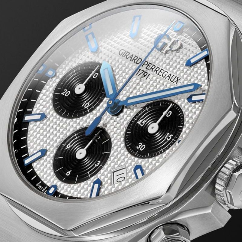 GIRARD PERREGAUX Laureato Cronografo 42 MM 81020-11-131-11A