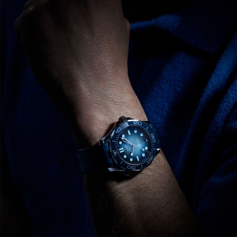 OMEGA Seamaster Diver 300M Co-Axial Master Chronometer 42 MM 210.32.42.20.03.002