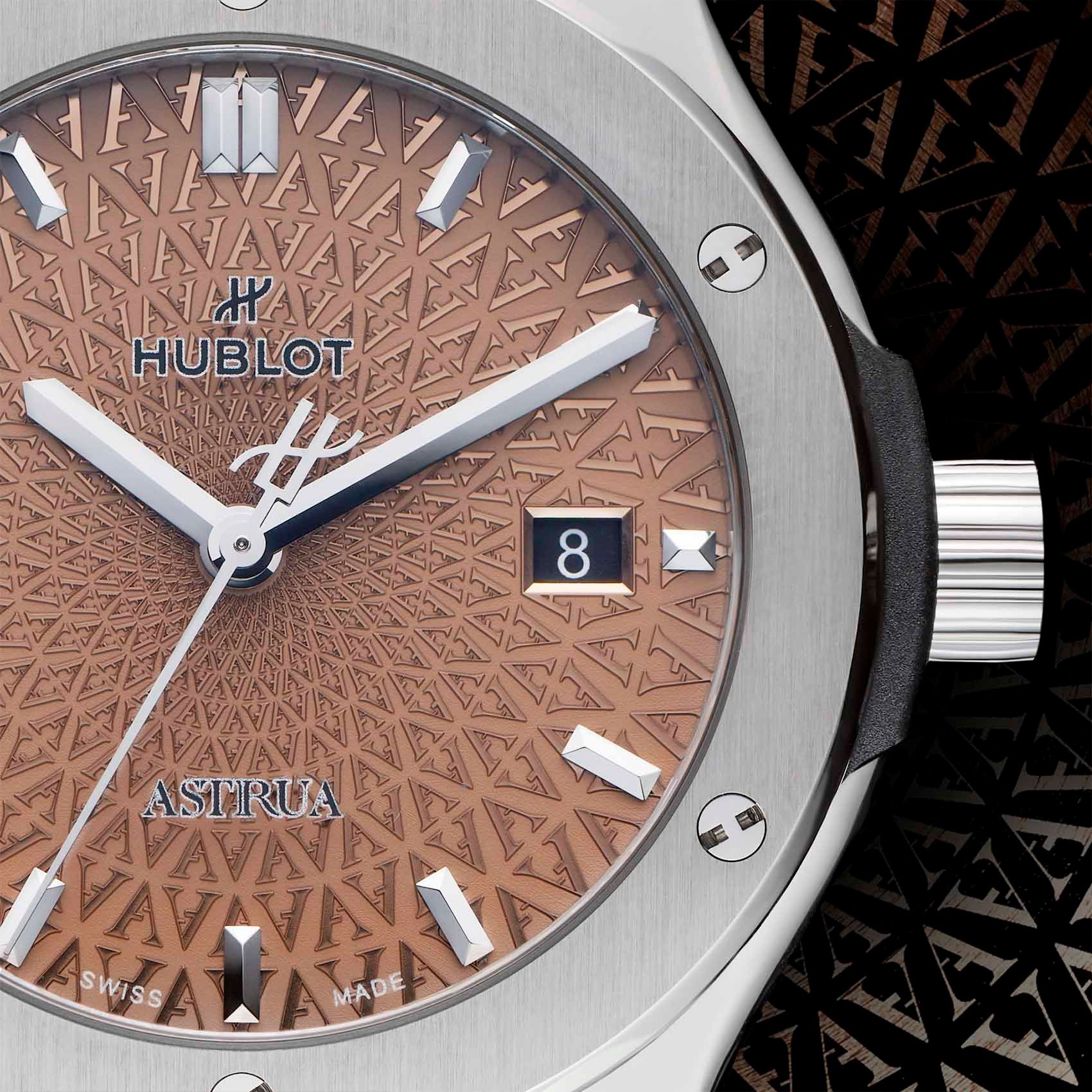 HUBLOT Classic Fusion ASTRUA Edition 42 MM 542.NX.7400.LR.PAS23