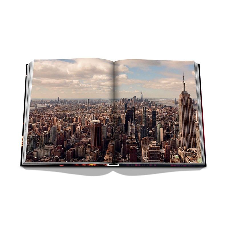 ASSOULINE Libro New York Chic 24.8 x 3.8 x H 33 CM 9781649802309