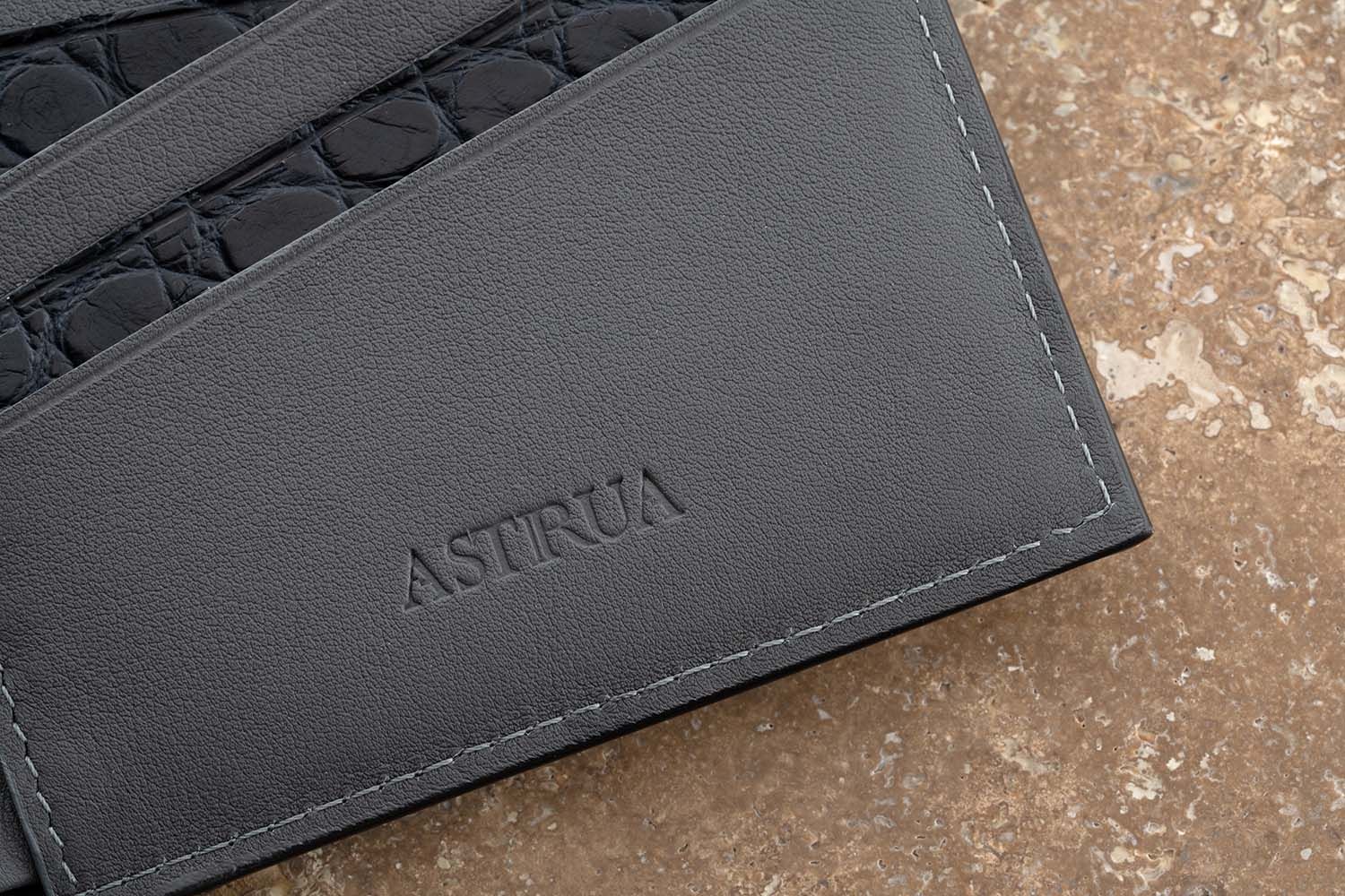 ASTRUA Creazioni Portafoglio Orizzontale Vitello Tamponato Antracite Int. Dett. Coccodrillo  PO1VT79-P182