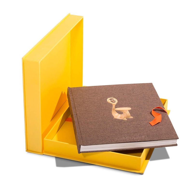 ASSOULINE Libro The Impossible Collection of Design 39.5 x 7 x H 4.3 CM 9781614289487