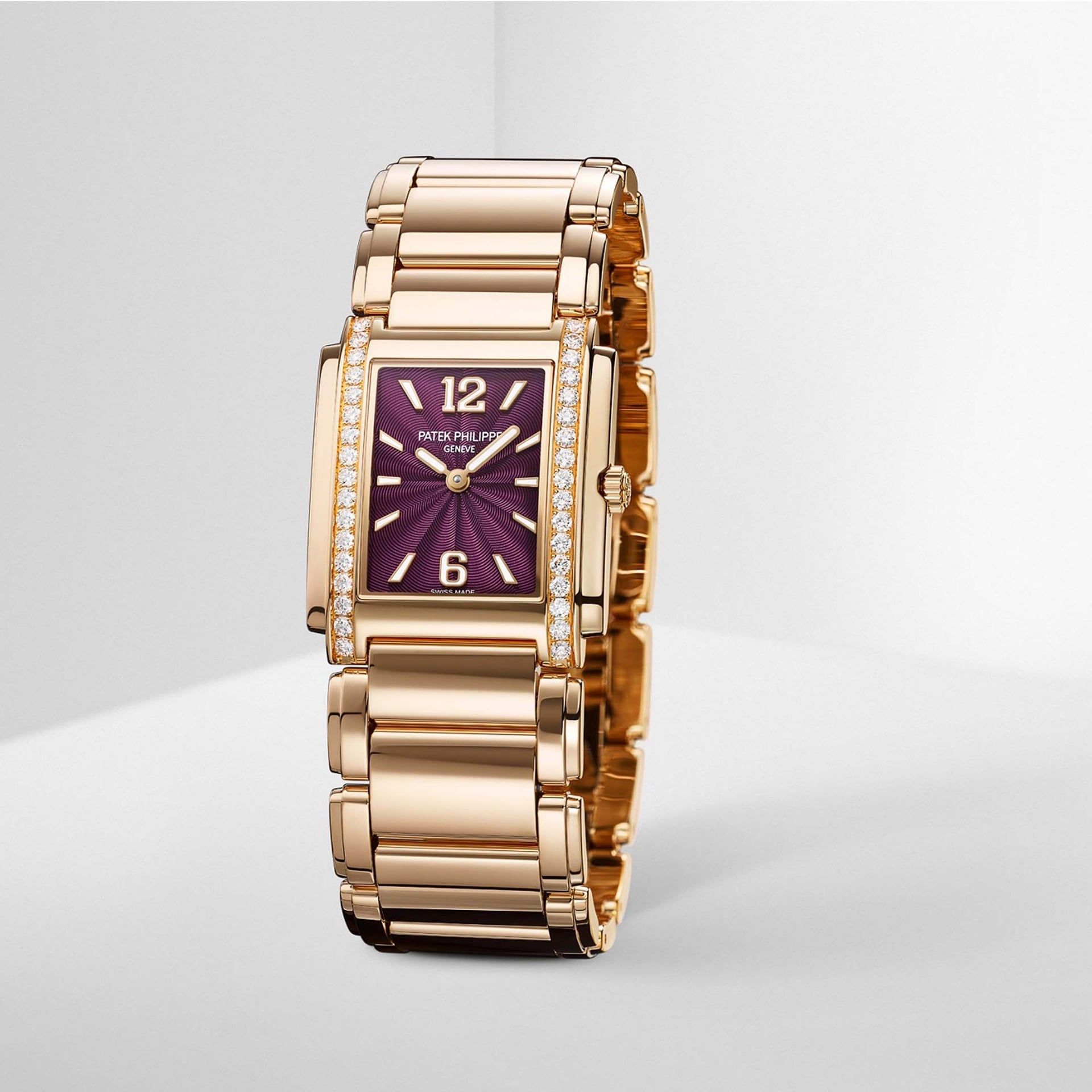 PATEK PHILIPPE Twenty-4 25,1 x 30 mm 4910/1201R-010