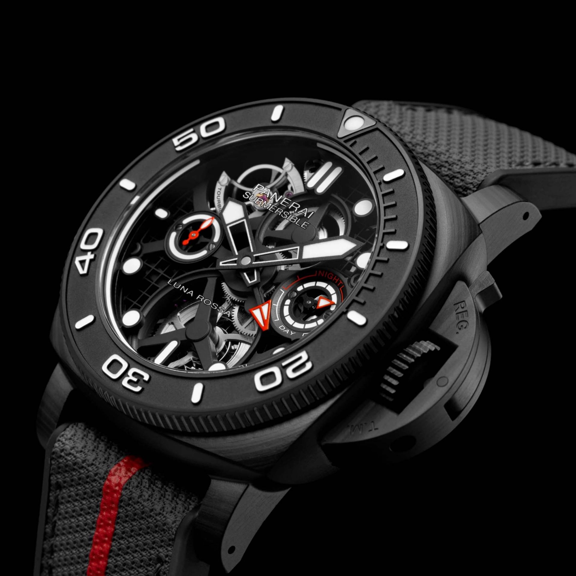 PANERAI Submersible Tourbillon GMT Luna Rossa Experience Edition 45 MM PAM01405