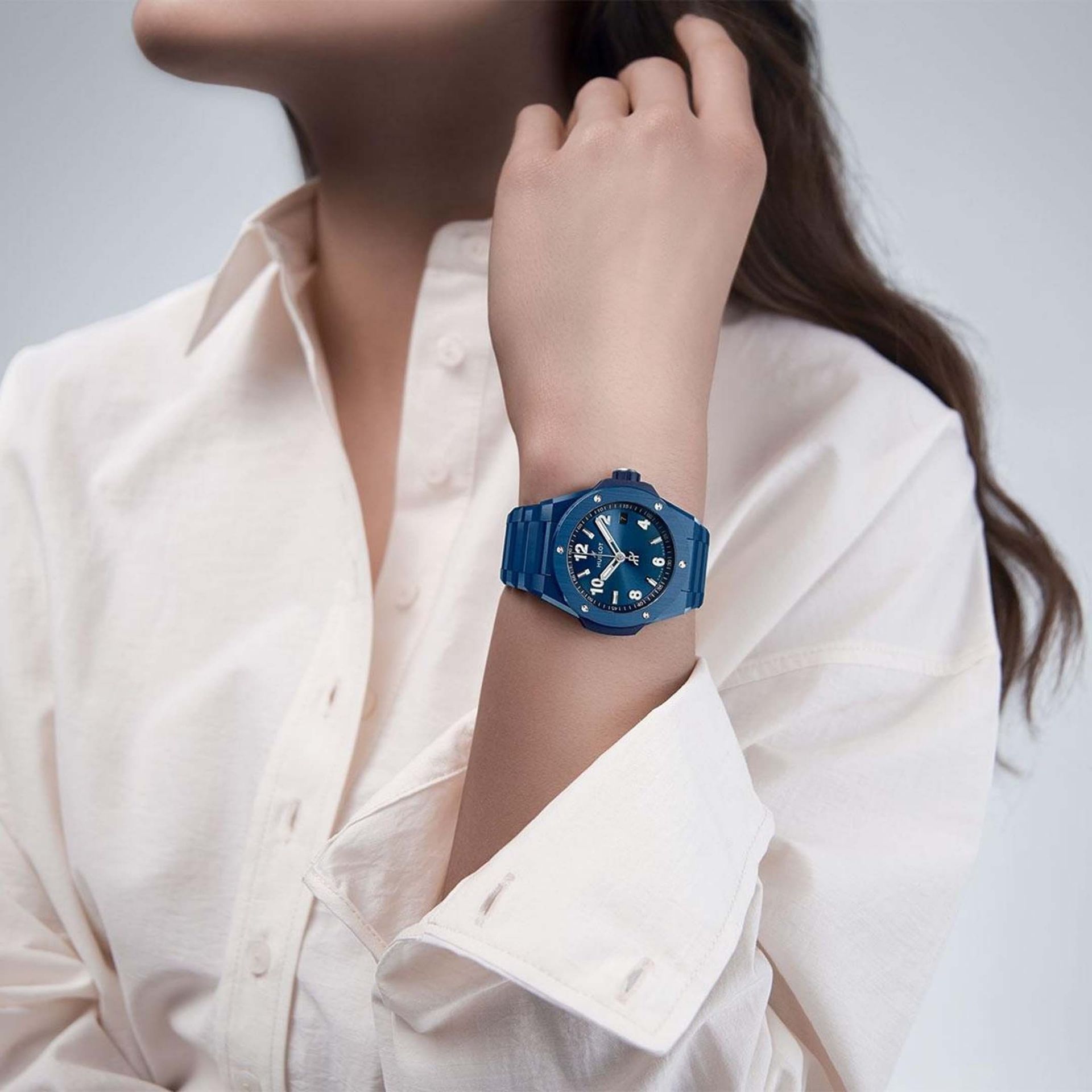 HUBLOT Big Bang Integrated Time Only Blue Ceramic 38 MM 457.EX.7170.EX