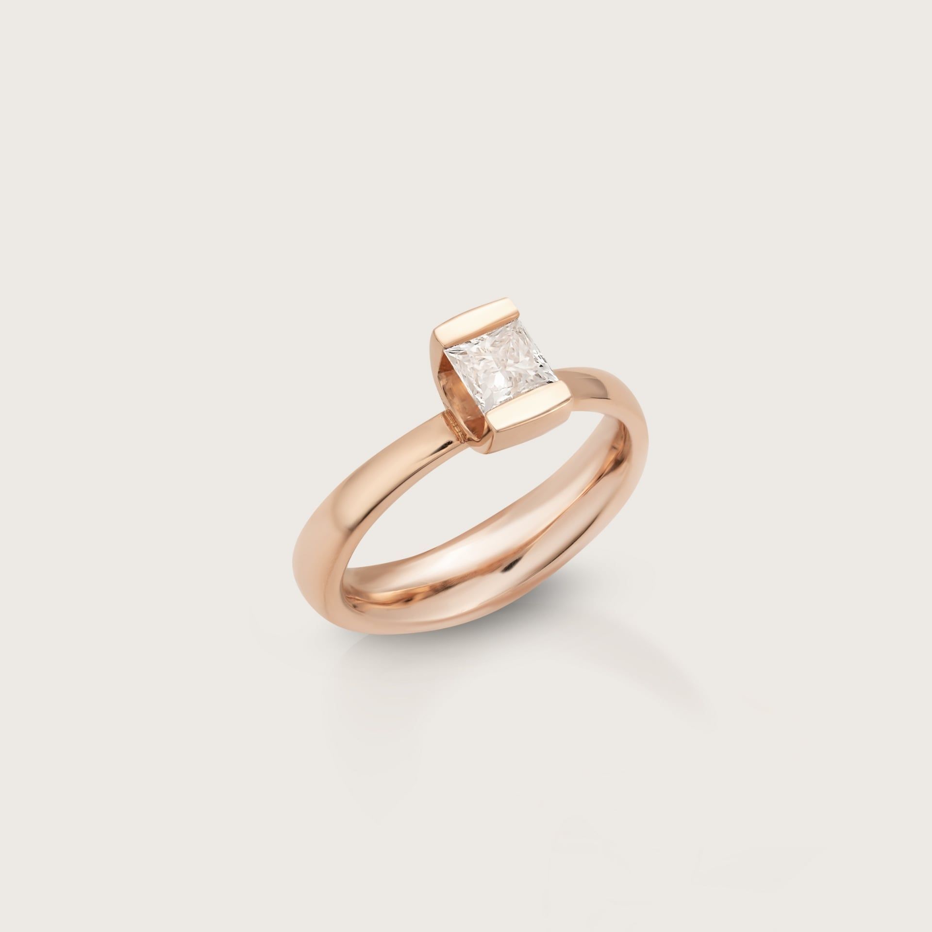 ASTRUA Anello Petali, Oro Rosa, Diamante  PE15P-DB2