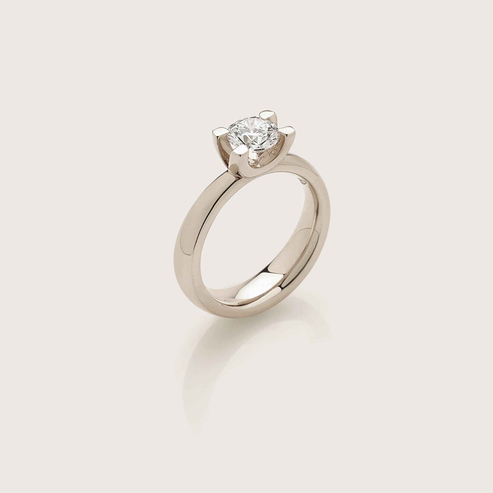 ASTRUA Anello Luce, Oro Bianco, Diamante  L19-DB4V