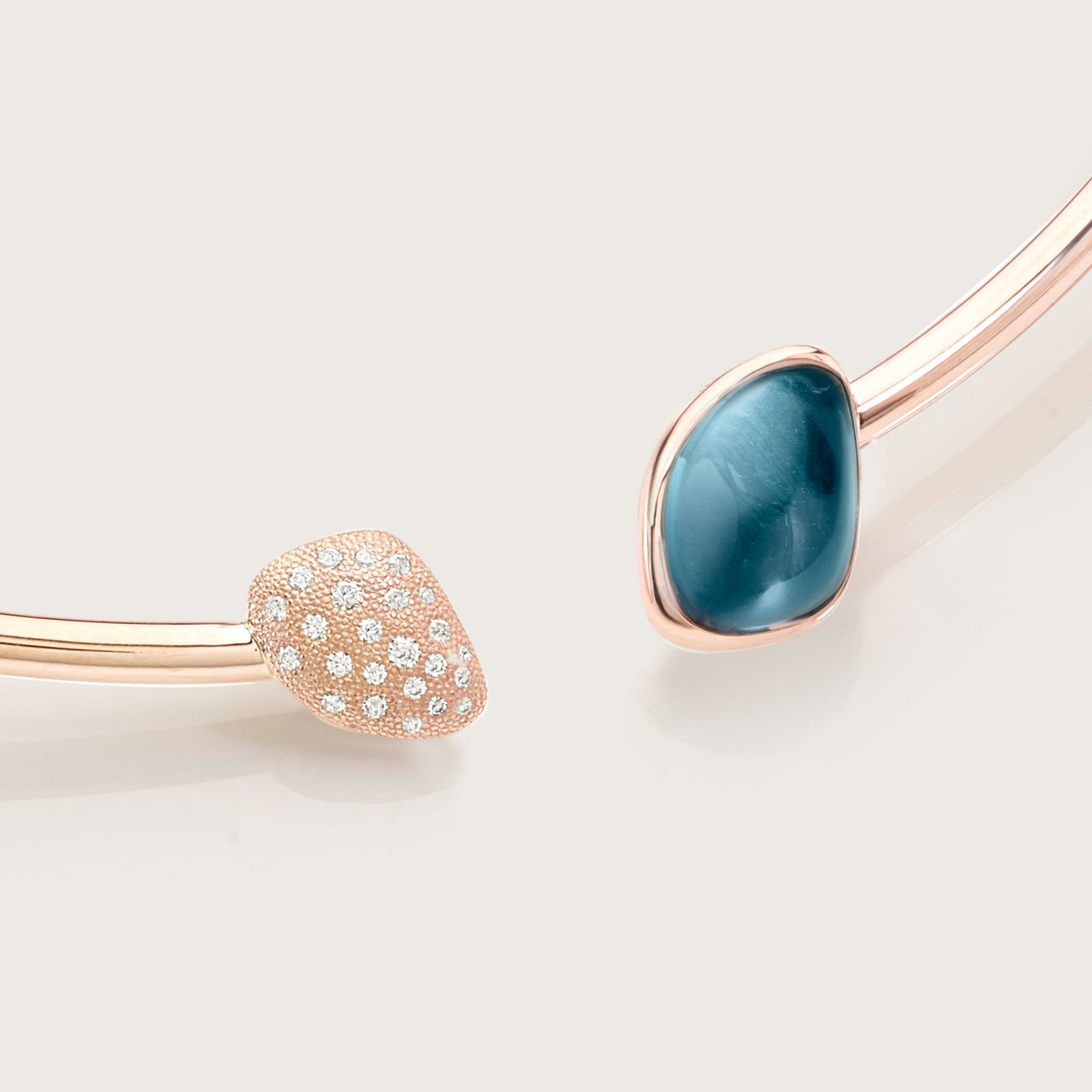 ASTRUA Collana Mykonos, Oro Rosa, Topazio, Diamanti  MI6CN5PDCTL