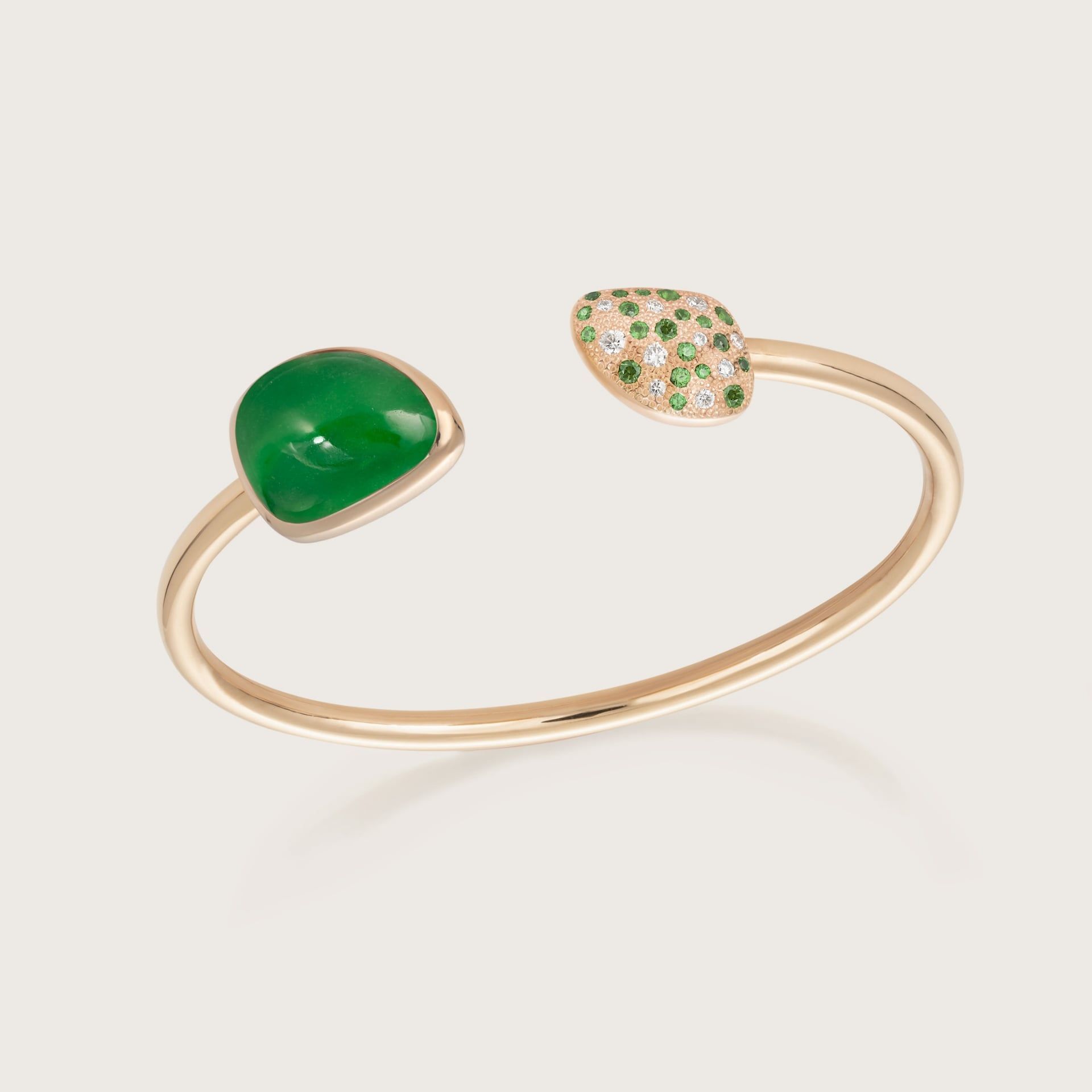 ASTRUA Bracciale Mykonos, Oro Rosa, Diamanti, Zaffiri, Giada  MI85PDZ3CGIVESCN.P