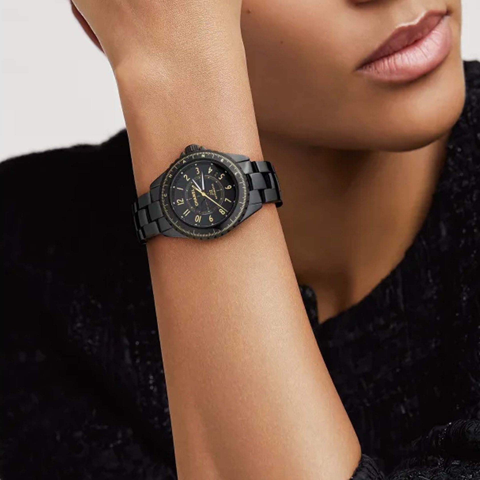 CHANEL J12 Couture 38 MM H9762