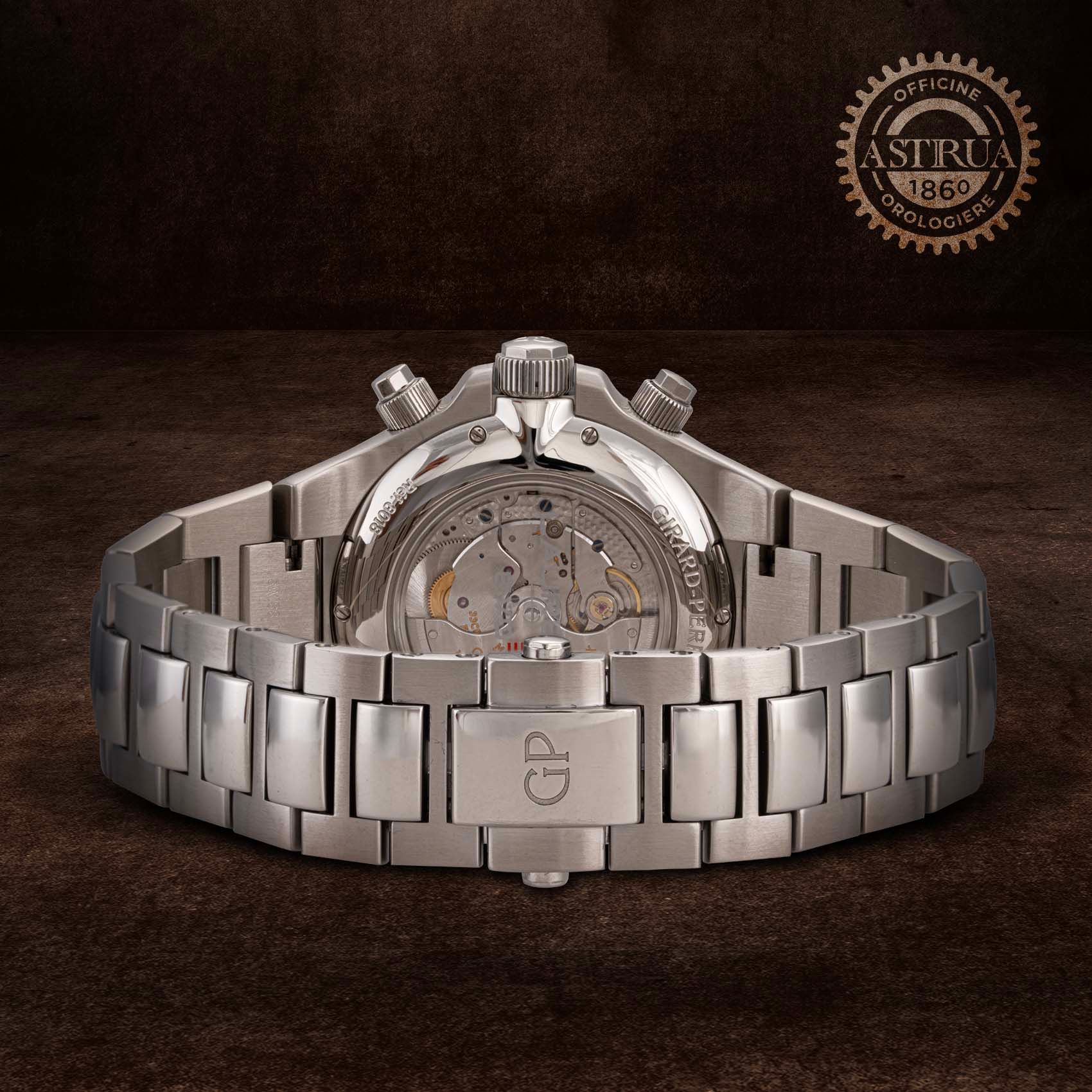GIRARD PERREGAUX Laureato evo3 43 MM 8018