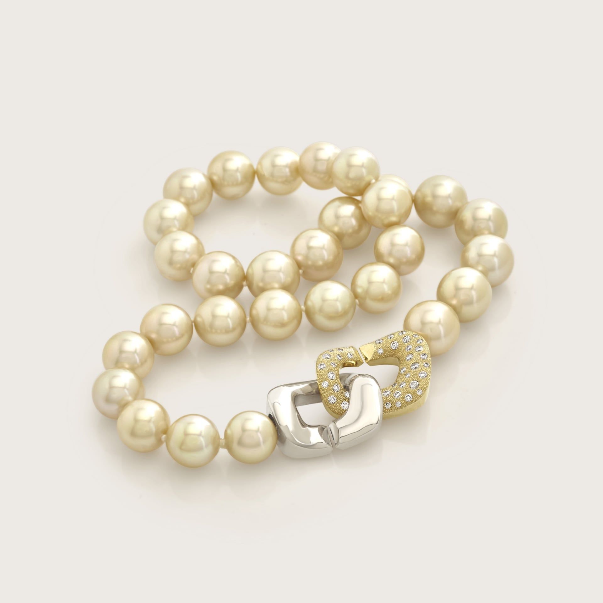 ASTRUA Collana Diva, Perle Australiane, Oro Bianco e Oro Giallo Pavè  DI68PD9GRO