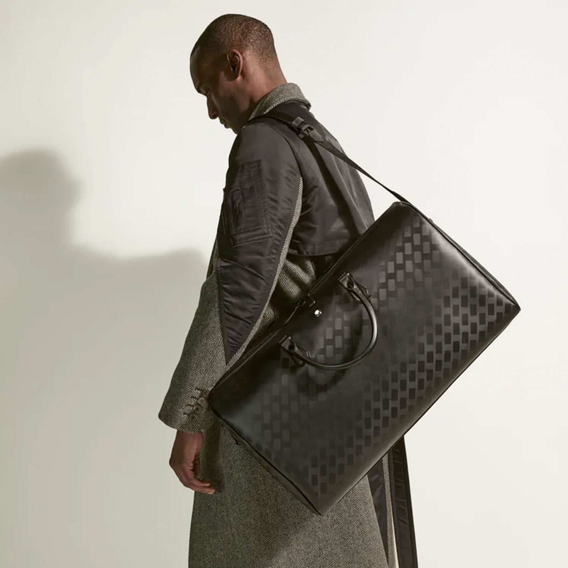 MONTBLANC Borsa 142 Extreme 3.0 in Pelle Nera  198850