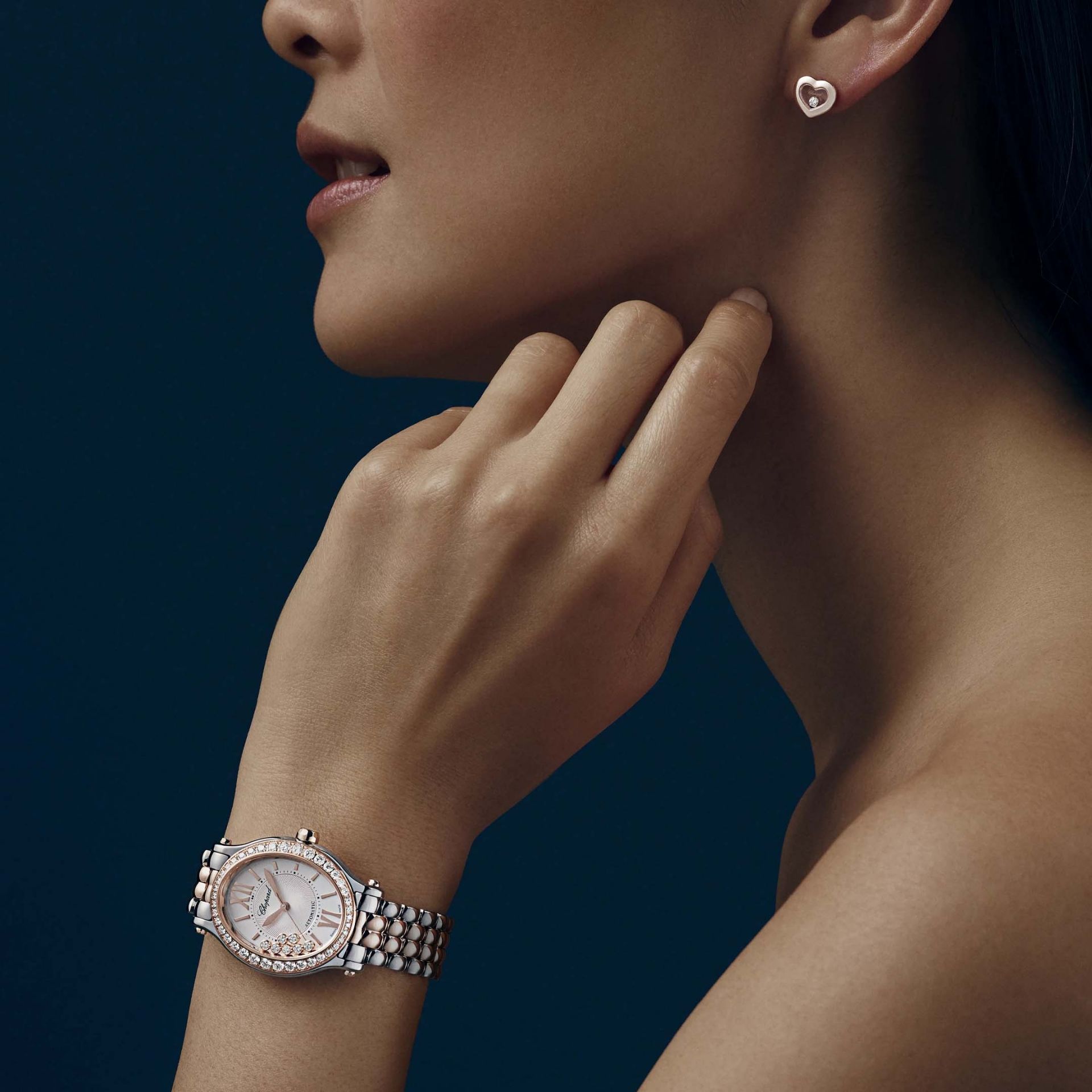 CHOPARD Happy Sport Oval 31.31 x 29.00 MM 278602-6004
