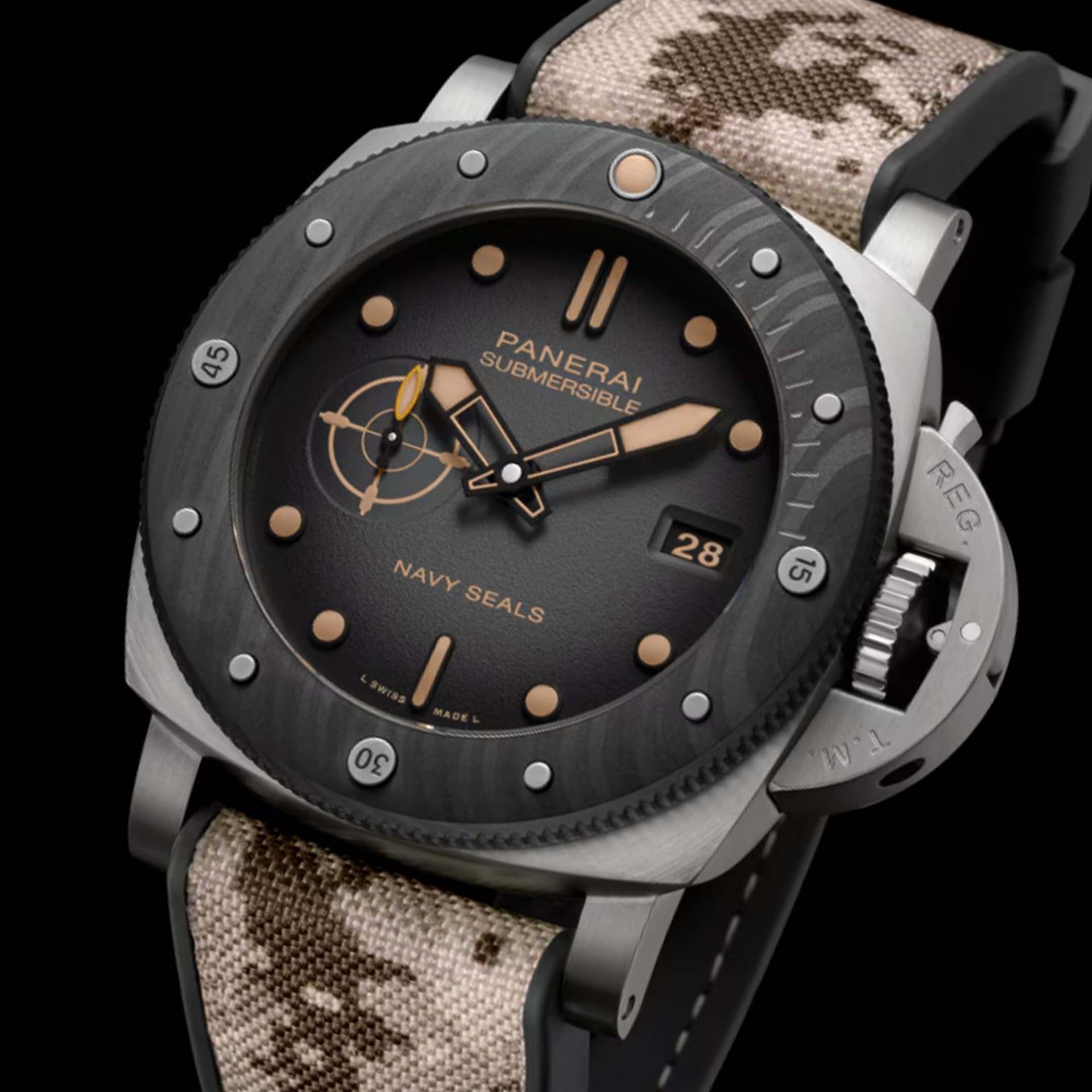 PANERAI Submersible Navy SEALs Titanio 47 MM PAM01669