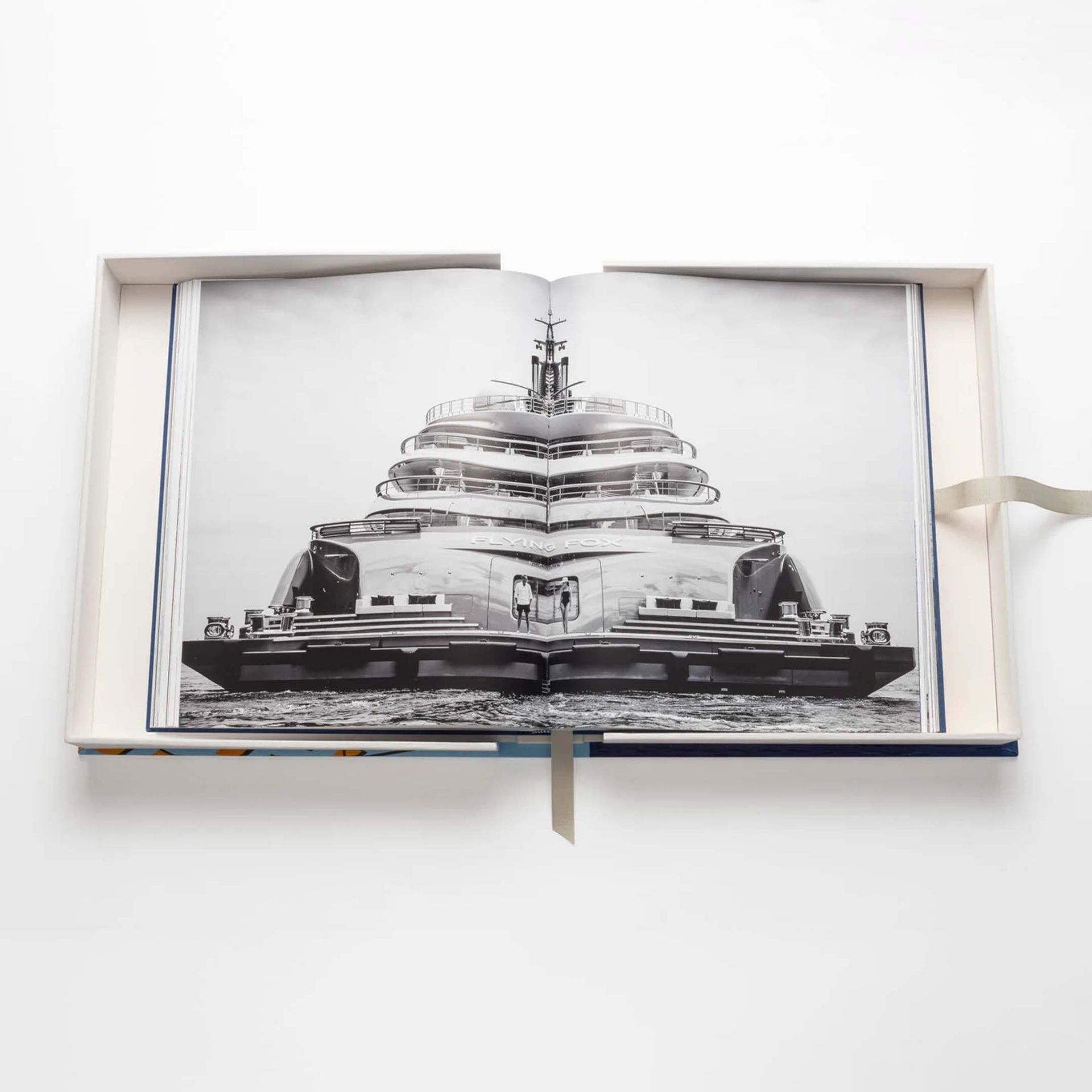 ASSOULINE Libro Yachts: The Impossible Collection 40 x 8 x H 48 CM 9781649800039