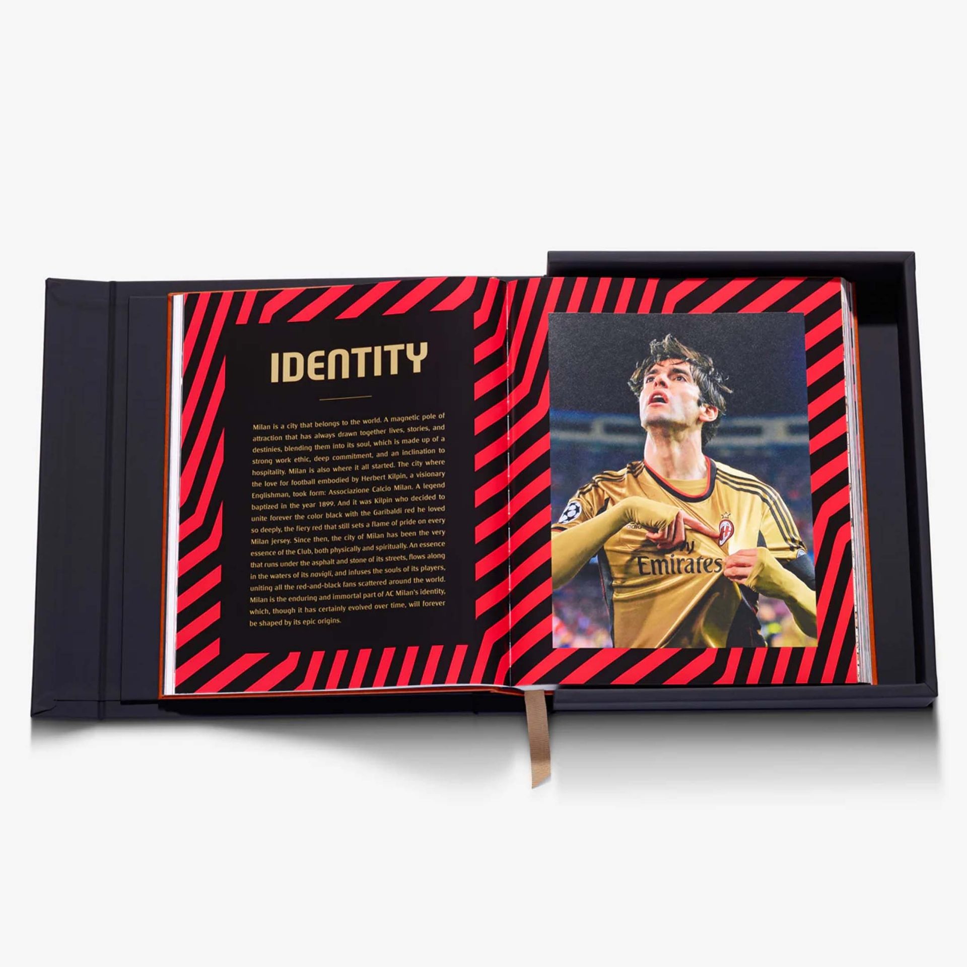 ASSOULINE Libro AC Milan (Ultimate) 41 x 8 x H 48 CM 9781649804099