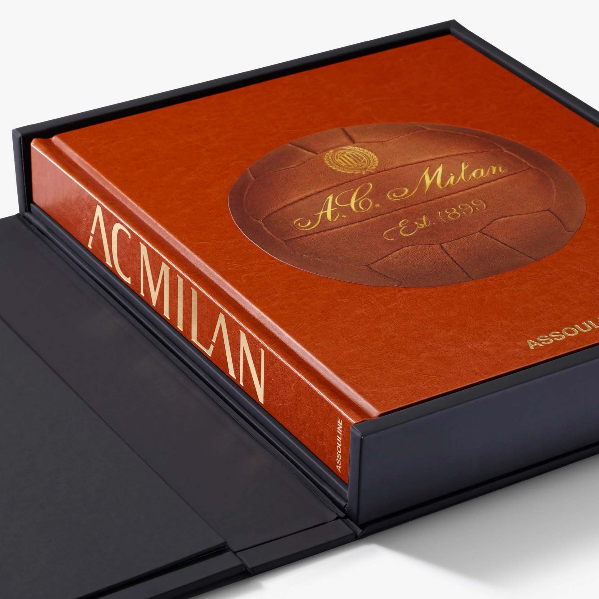 ASSOULINE Libro AC Milan (Ultimate) 41 x 8 x H 48 CM 9781649804099