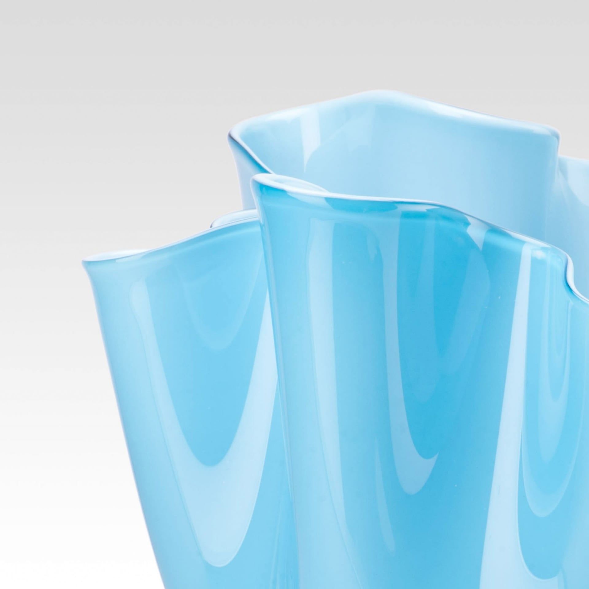 VENINI Vaso Fazzoletto Large Acquamare 23 CM - H 31 CM 700.00