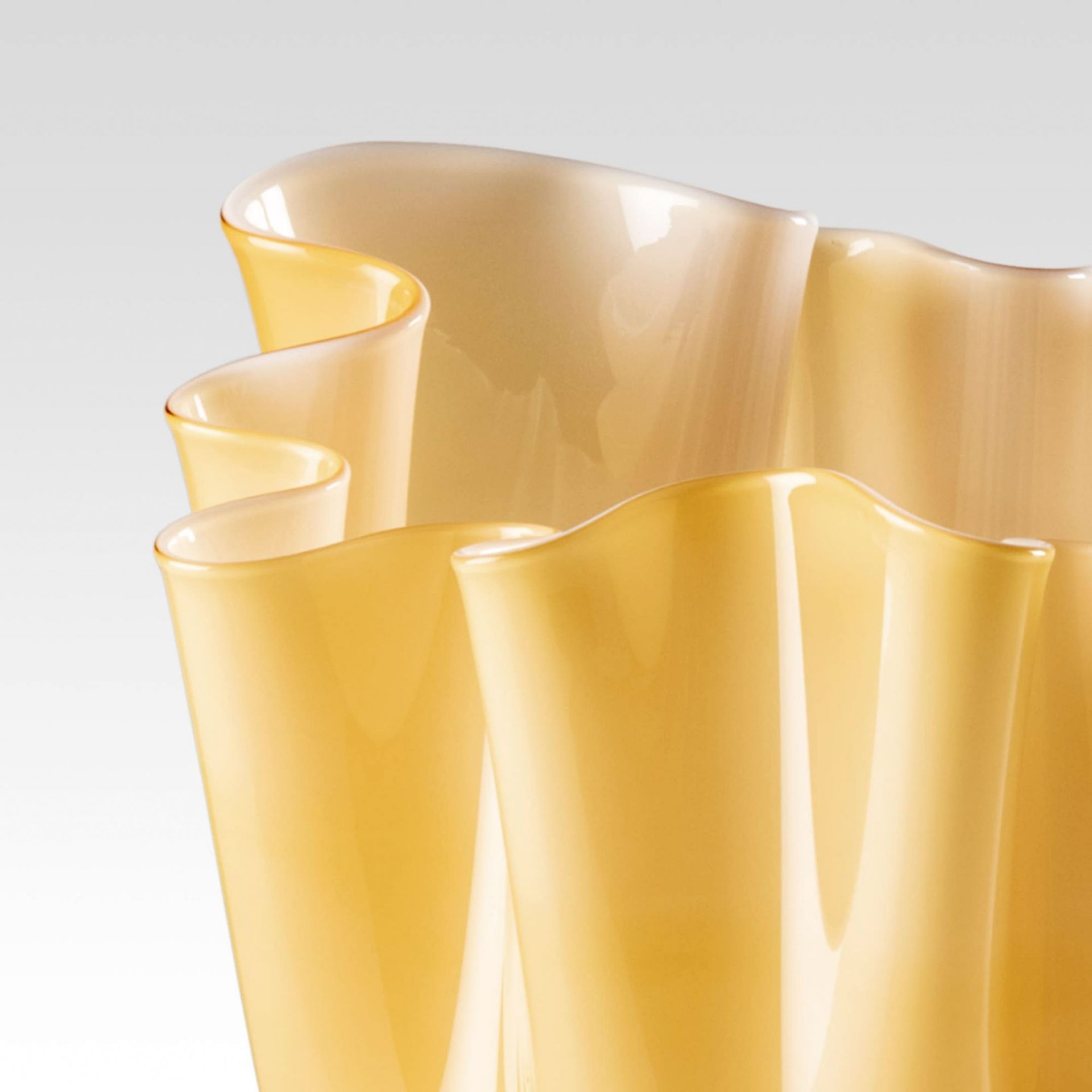VENINI Vaso Fazzoletto Large Ambra 23CM – H 31CM 700.00