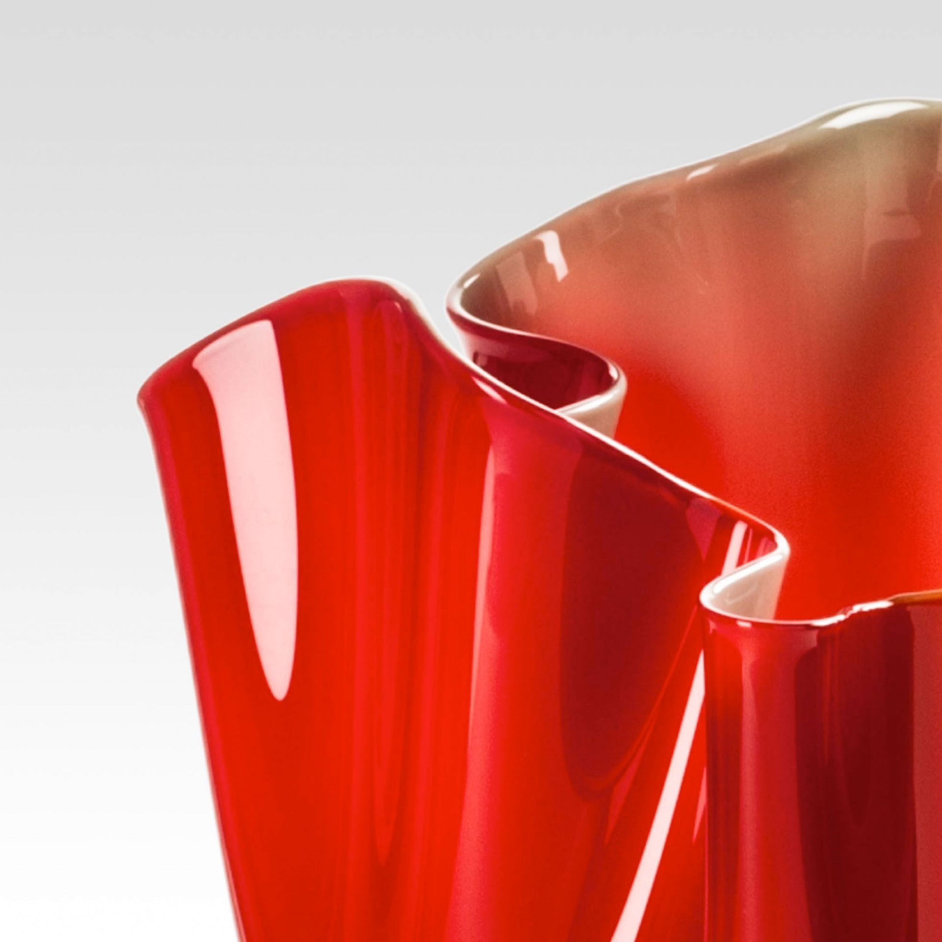 VENINI Vaso Fazzoletto Medium Rosso/Verde Mela 20CM – H 24CM 700.02