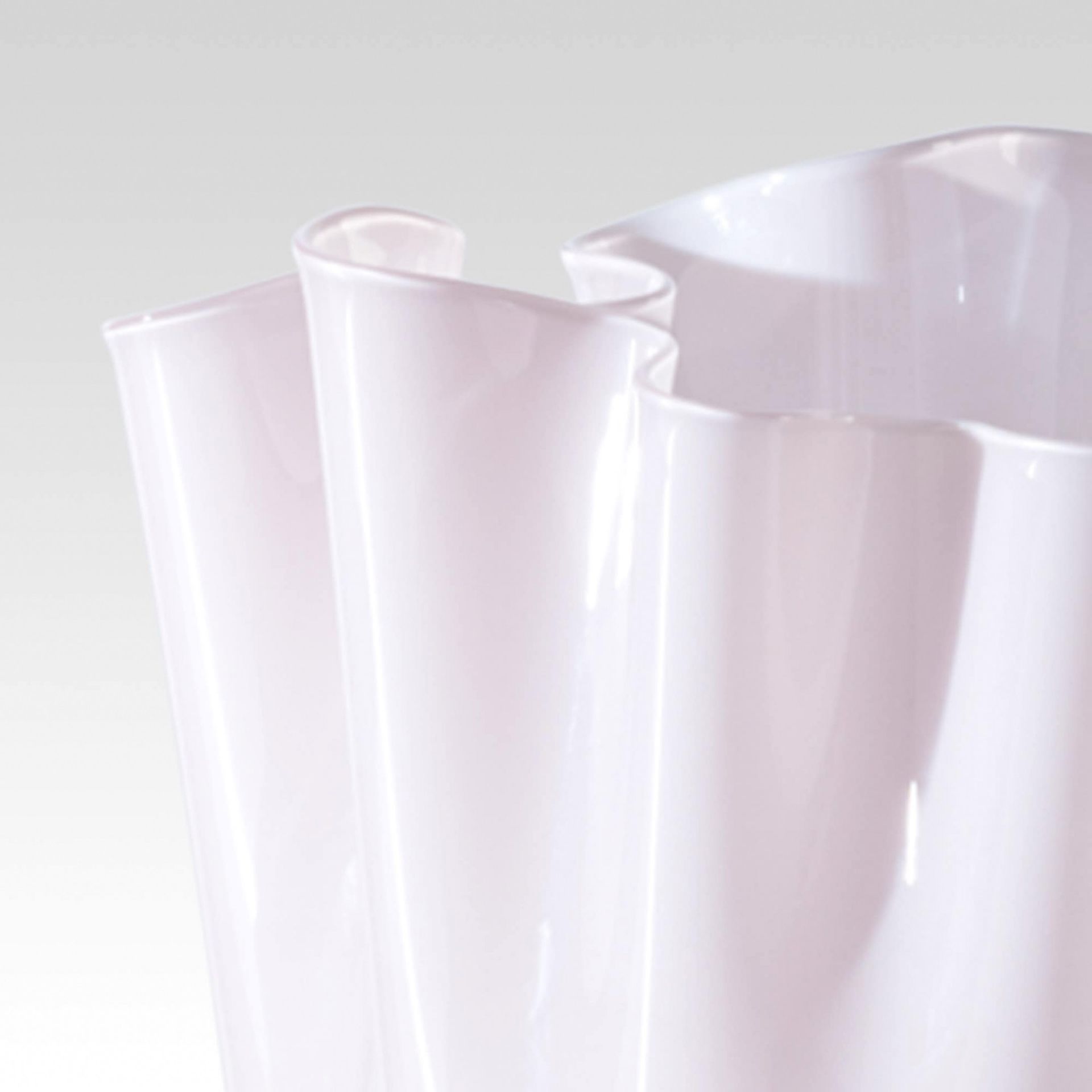 VENINI Vaso Fazzoletto Medium Rosa Cipria 20CM – H 24CM 700.02