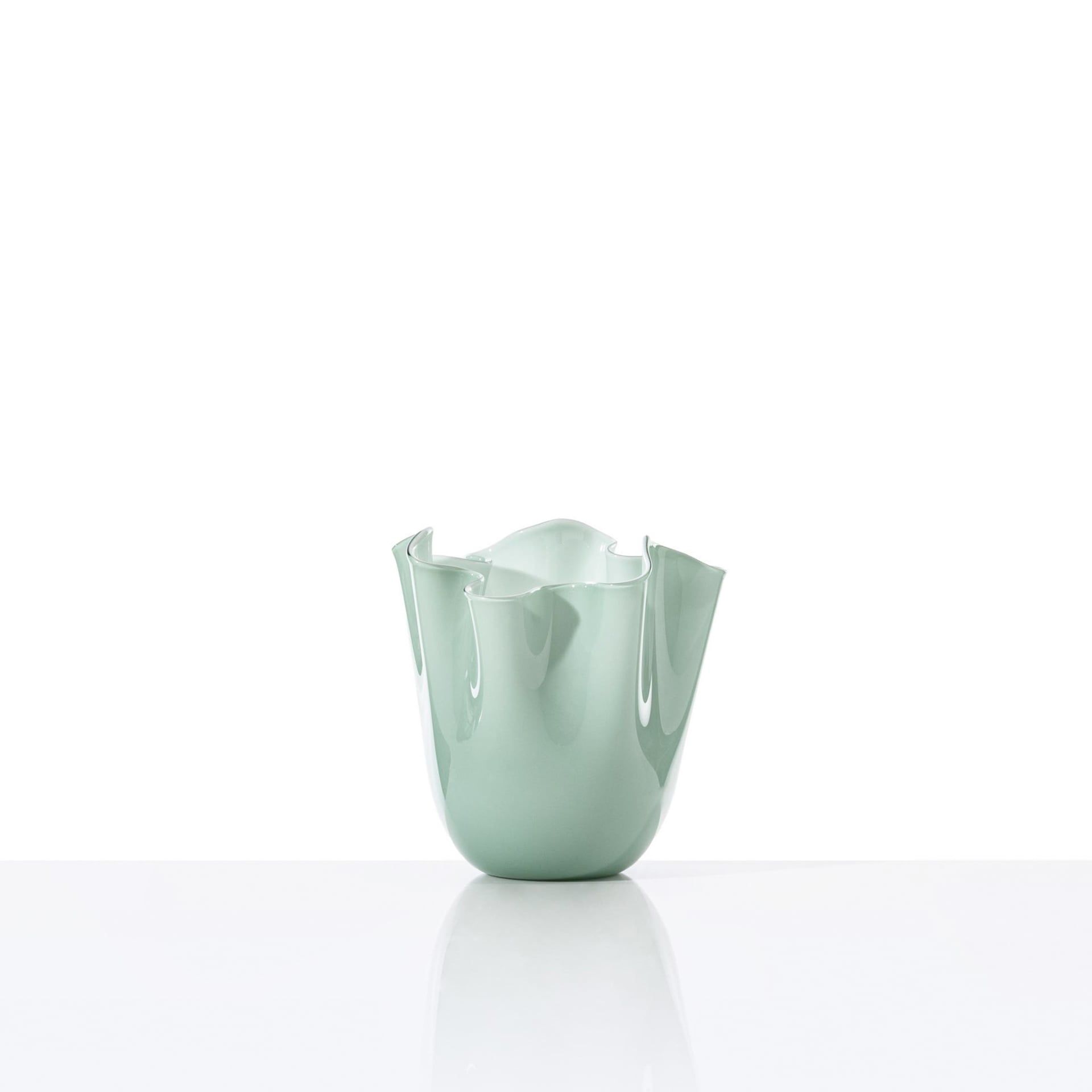 VENINI Vaso Fazzoletto Small Verde Rio  13,5 CM – H 13,5 CM 700.04