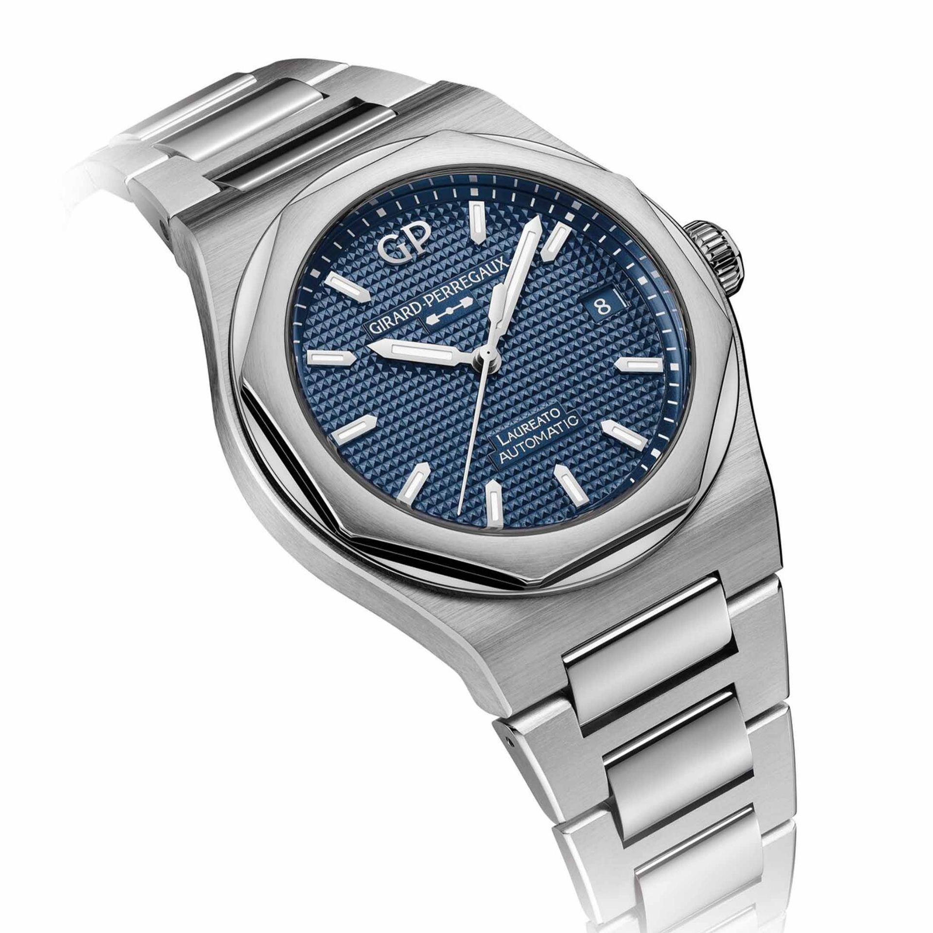 GIRARD PERREGAUX Laureato Midnight Blue 38 MM 81005-11-3460-1CM