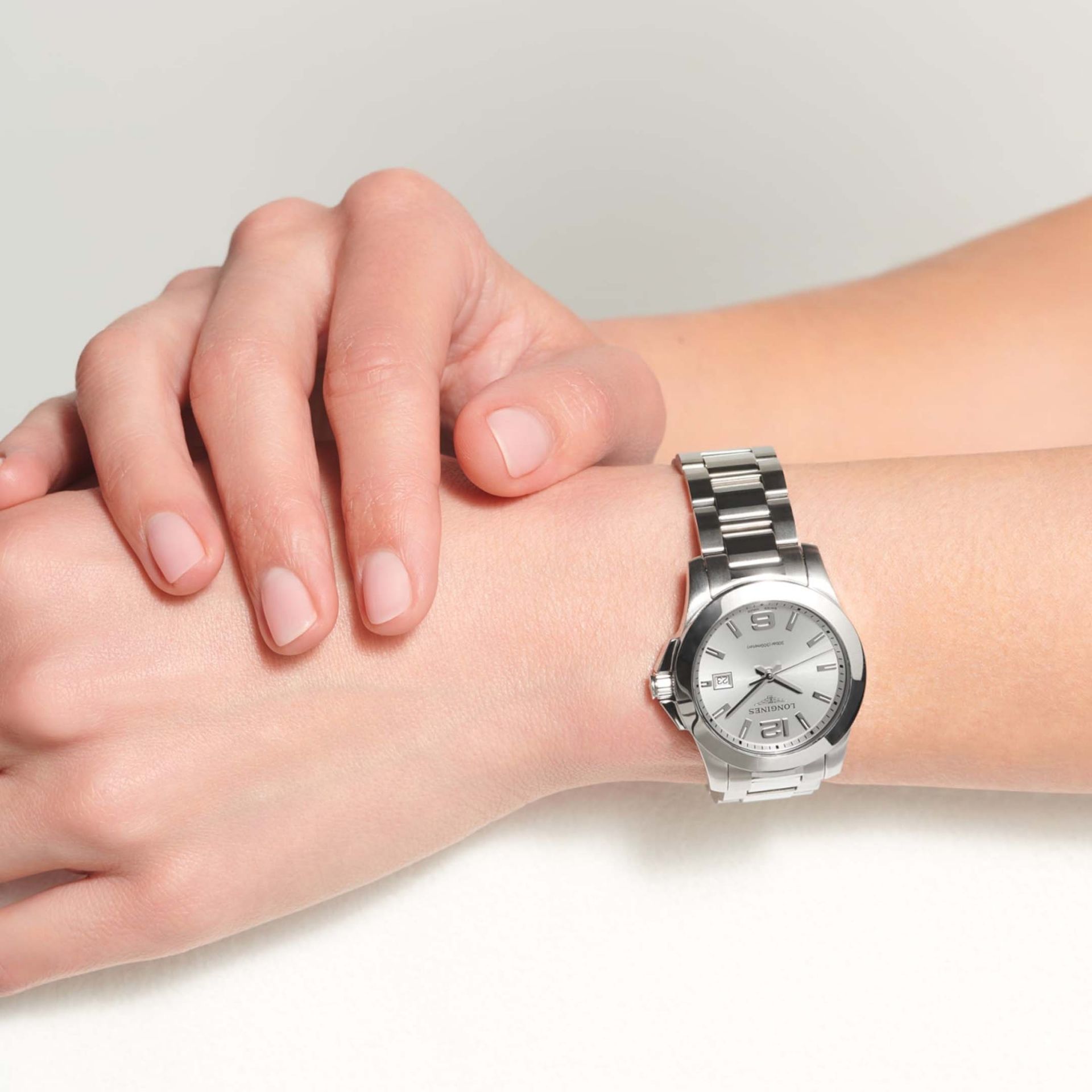 LONGINES Conquest 29,5 MM L3.376.4.76.6
