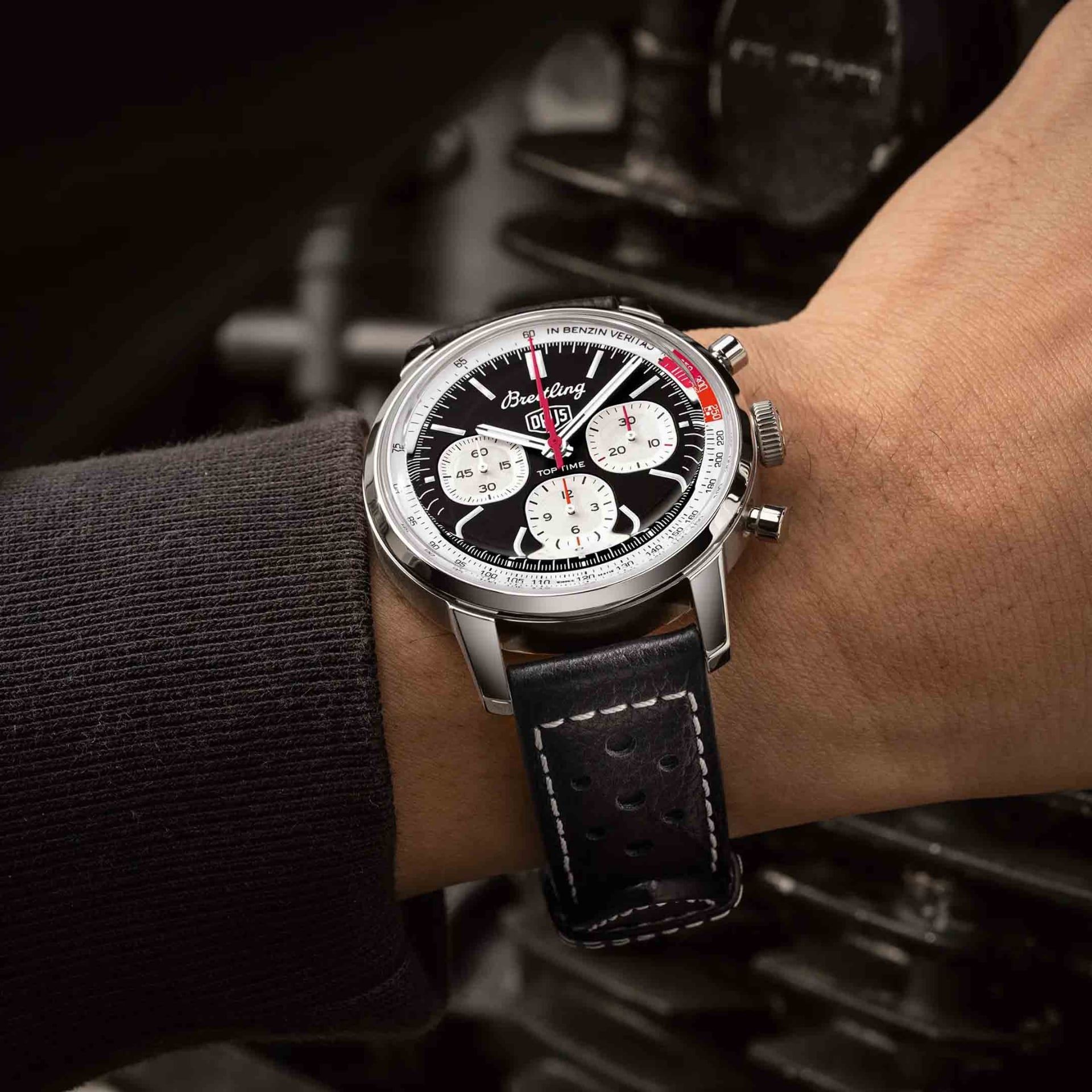 BREITLING Top Time B01 Deus 41 MM AB01765A1B1X1